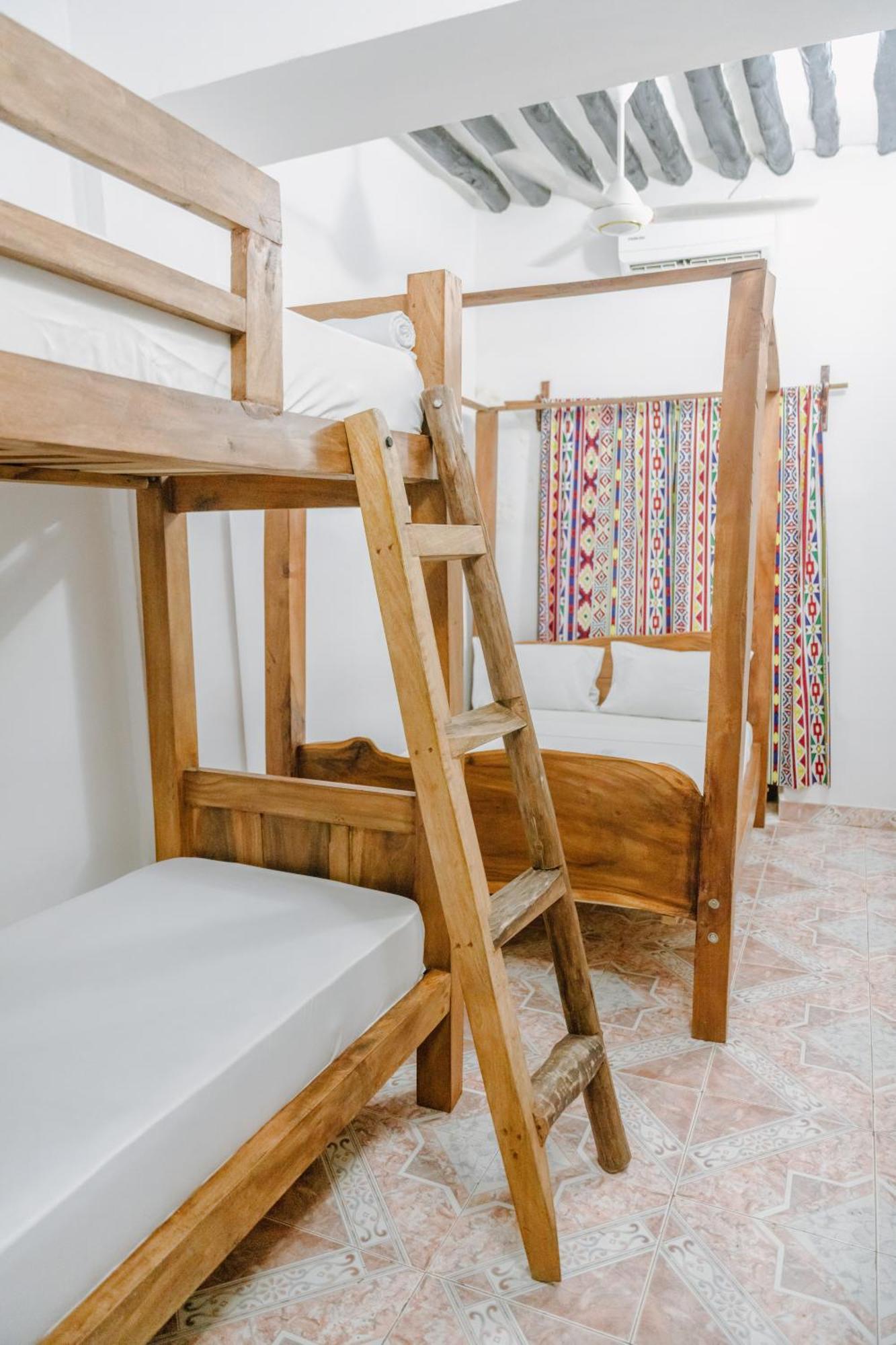 Shoki Shoki Guest House Zanzibar Dış mekan fotoğraf
